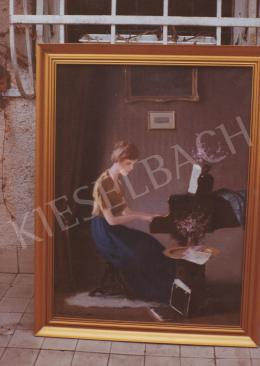 Komáromi-Kacz, Endre (Komáromi Katz Endre) - Pianist Girl; oil on canvas; Signed lower left: Komáromi Kacz E.; Photo: Tamás Kieselbach